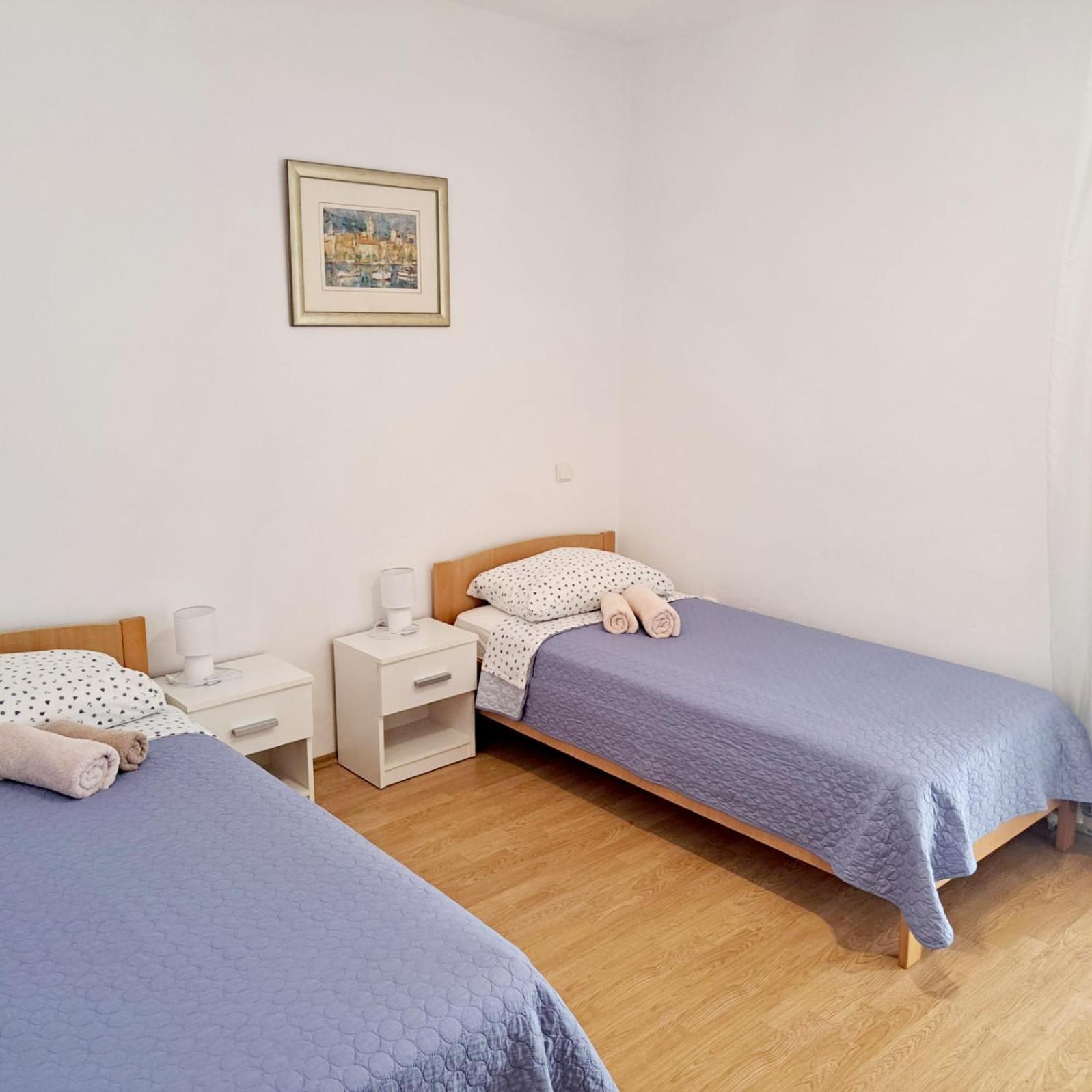 Apartments Pletikosa Бродариця Екстер'єр фото